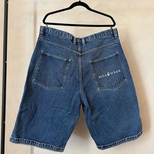 Rocawear Embroidered Logo Jean Shorts Jorts